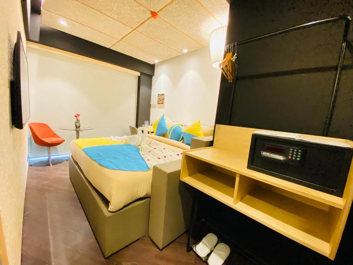Nuo By Justa Hotel New Delhi Luaran gambar